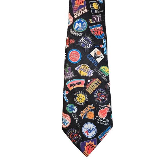 Vtg NBA Logos Mens Tie Necktie Surrey Wallywear Tie Basketball Teams 90s 1994 - Picture 3 of 8